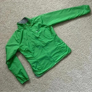 Marmot Lined Lightweight Windbreaker Jacket Women's Size Small Polyester Outdoor